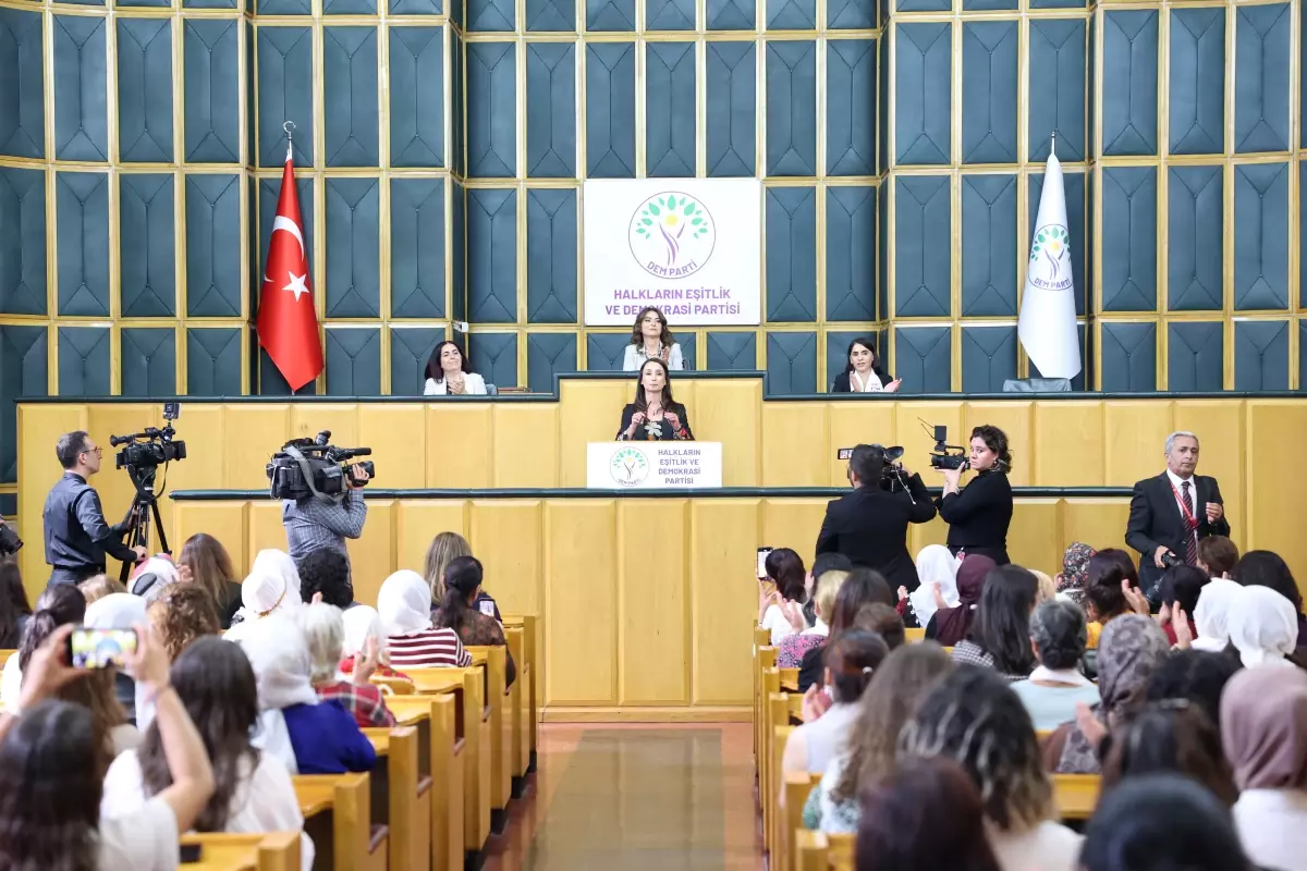 hatimogullarindan baris cagrisi qUAyrhqw