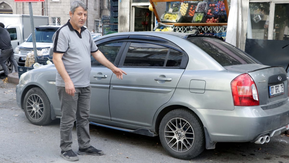 kayseride otomobilinin iki aracin birlesimiyle yapildigini ogrendi T4RMCVg1.jpg