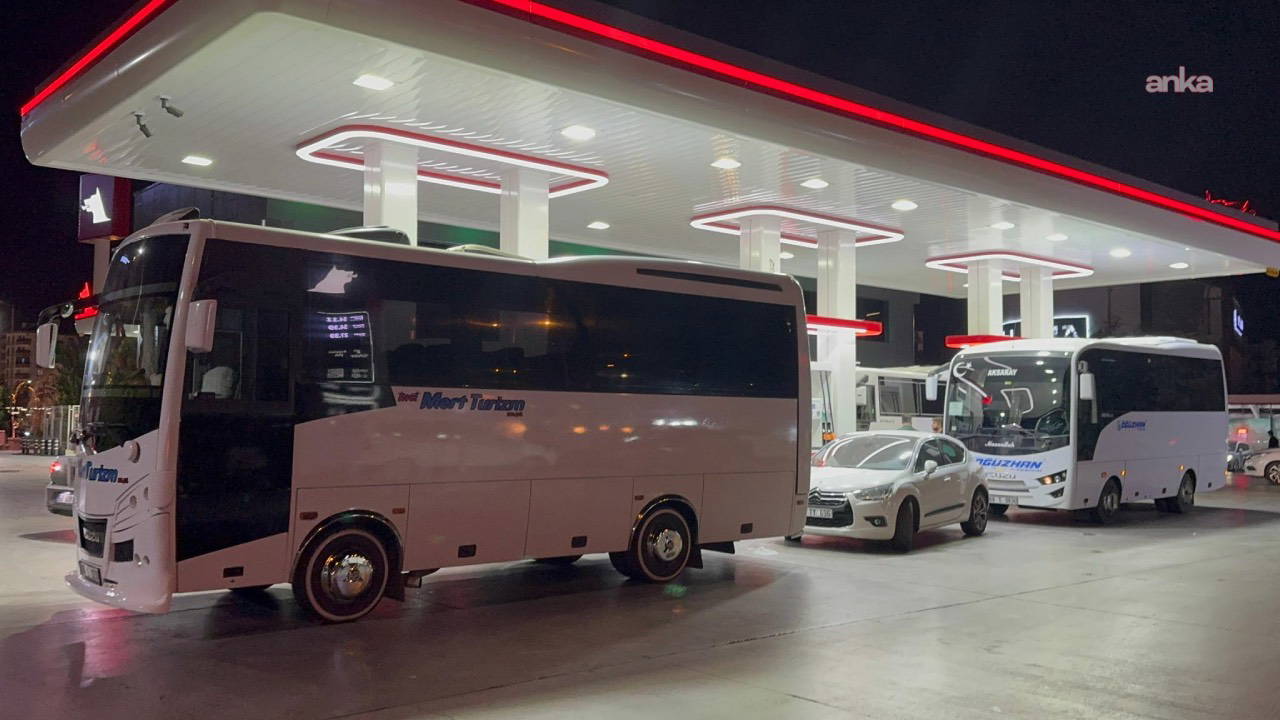 yurttaslardan motorin zammina tepki kasikla verip kepceyle almak nedir Dpp5uImO.jpg