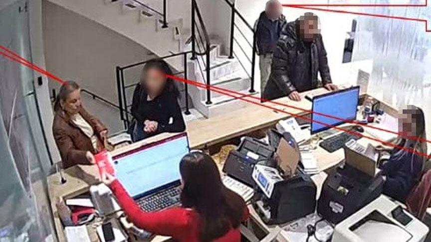 sislide bakimevi skandali doktor ve 3 personelden 79 yasindaki kadina soke eden tuzak 8PEN56xW.jpg