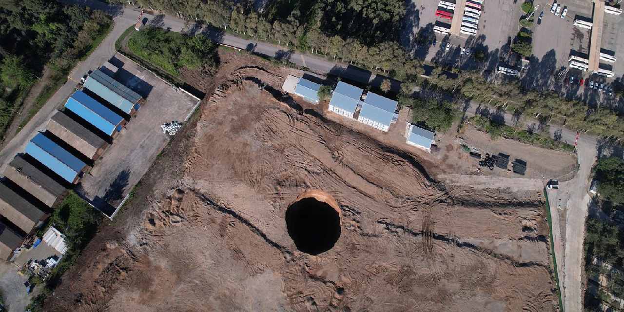 Hatay’da 45 Metre Derinliğinde Obruk Oluştu