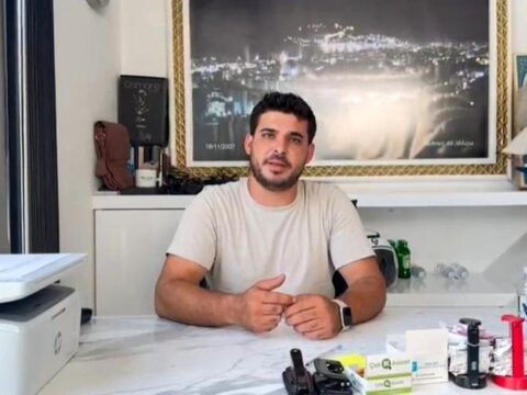 Ayılar Alanya’daki Arı Kovanlarına Saldırdı