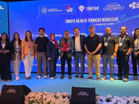Kocaeli buyuksehirin bilim vizyonuna odul hg7vM5hB
